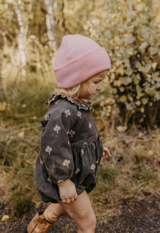 Knit cuff beanie in Taffy